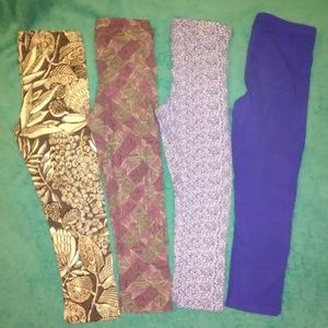 4 Pairs of Girls Old Navy Pants